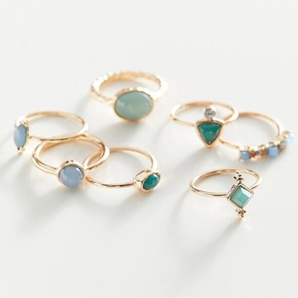 Urban Outfitters Aria Stone Ring Set in Green Gold Small Medium NWT 7 Rings - Picture 1 of 9
